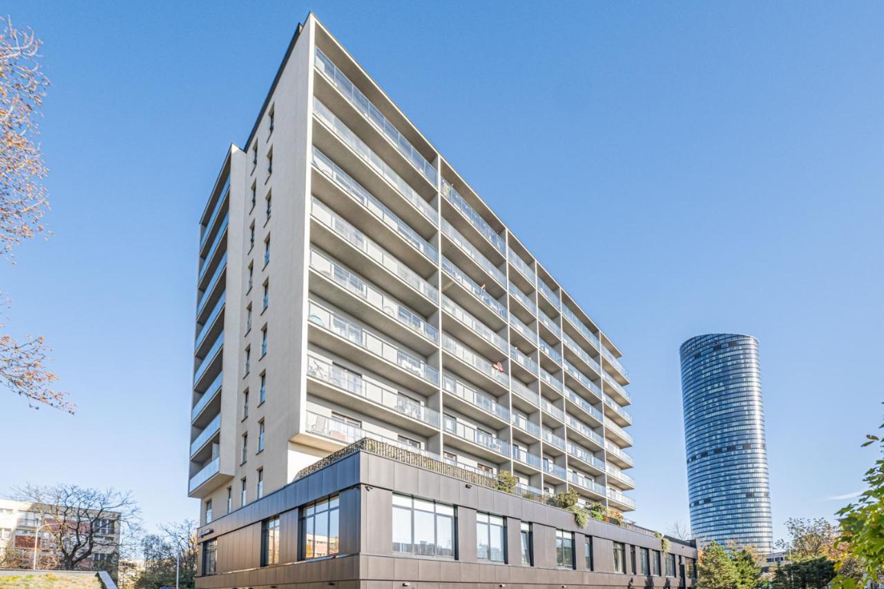 Krucza Apartment ~ Self Check-In 24H ~ Parking And Lift วรอตซวาฟ ภายนอก รูปภาพ